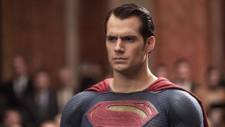 Film Superman di Layar Lebar: Evolusi Ikon Harapan dan Simbol Kebaikan Universal
