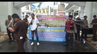 Prabowo Demo di Kejati Jambi, Desak Kejari Tebo Usut Korupsi PUPR