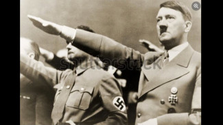 Adolf Hitler: Mengungkap Sosok Diktator yang Mengubah Sejarah Dunia