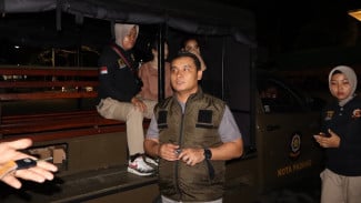 Nongkrong Larut Malam, Muda-Mudi di Padang Diangkut Satpol PP