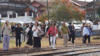 Delegasi 15 Negara Kunjungi Stasiun Kereta Api Padang Panjang