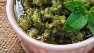 Lebih dari Sekadar Pendamping: Sambal Cabai Hijau, Bumbu Serbaguna yang Memperkaya Masakan Nusantara