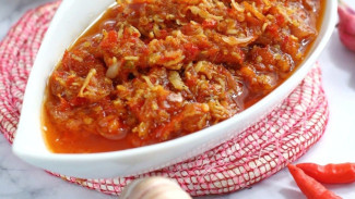 Sambal Teri, Jurus Jitu Anak Kos dan Pekerja: Tinggal Buka, Langsung 'Sat-Set' Enak