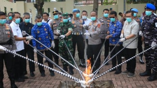 Polda Sumbar Musnahkan Puluhan Kilogram Sabu dan Ganja