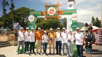 Festival Pasar Rakyat 2025 Hidupkan Kembali Pasar Tradisional Bukittinggi