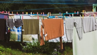 Darurat Jemuran! Inovasi Sederhana Ibu-Ibu Urban Melawan Tumpukan Pakaian Lembap dan Bau Apek