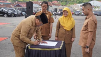 Wako Hendri Arnis Lantik 10 Pejabat Eselon II Saat Apel Perdana 2026