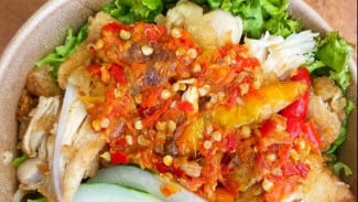 Tak Harus Ayam Geprek, Olahan Ayam Unik Ini Diam-diam Laris di Pasaran
