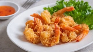 Udang Goreng Krispi ala Rumahan, Rahasianya Ada di Cara Menggoreng