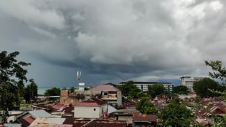 BMKG: Waspada Potensi Hujan Lebat Sepekan ke Depan Akibat Monsun Asia Menguat