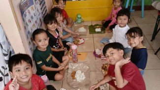 Tradisi Cucurak Sambut Ramadan, Anak-Anak Ikut Meriahkan Momen Kebersamaan