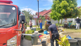 BPBD Padang Prioritaskan Penyaluran Air Bersih untuk Warga Terdampak Pascabanjir Bandang