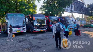 Mudik Lebaran 2026: Terminal Baranangsiang Bogor Mulai Diserbu Pemudik Tujuan Sumatra Barat