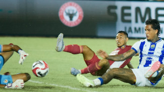 HT Semen Padang vs Persib: Gol Ramon Tanque Bawa Maung Bandung Unggul di Babak I