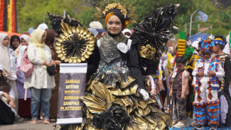 Peringati Hari Anak Nasional 2026, Ratusan Anak Padang Panjang Unjuk Gigi Lewat Busana Daur Ulang