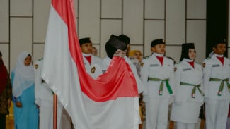 Bupati Khairunas Resmi Kukuhkan 67 Anggota Paskibraka Solok Selatan Tahun 2026