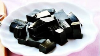 Cincau Hitam, Minuman Segar yang Kaya Serat dan Antioksidan
