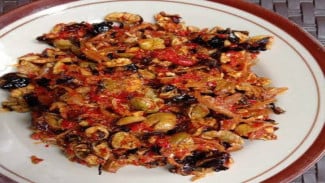 Resep Sambal Kabau Teri Balado, Hidangan Pedas Gurih yang Bikin Nasi Hangat Makin Nikmat