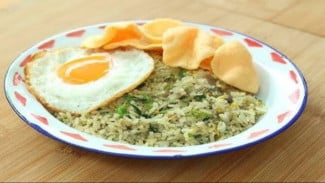 Nasi Goreng Putih Jadul, Sarapan Sederhana Tanpa Kecap yang Bikin Rindu
