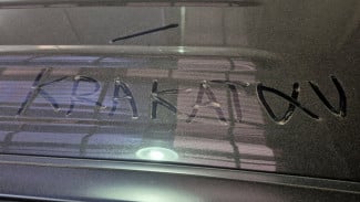 img_title