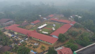 Kabut Asap Makin Pekat, Pelajar Solok Selatan Pulang Lebih Awal dan Dialihkan ke Pembelajaran Jarak Jauh