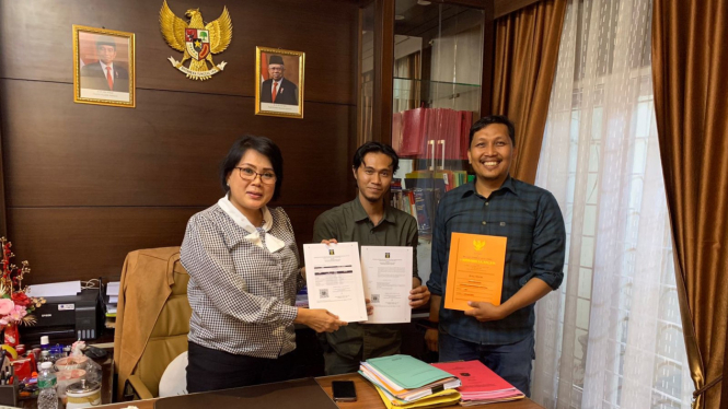 Penyerahan akta dan SK Menkumham Yayasan Jejak Harimau Sumatera