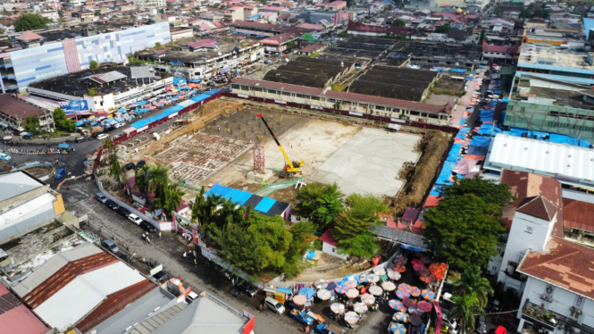 Pembangunan Pasar Raya Padang Fase VII