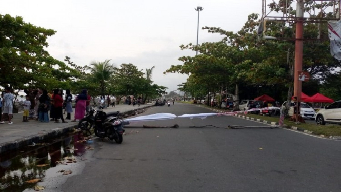 Kondisi pemblokadean  jalan di pantai Padang Jumat 22 September 2023.