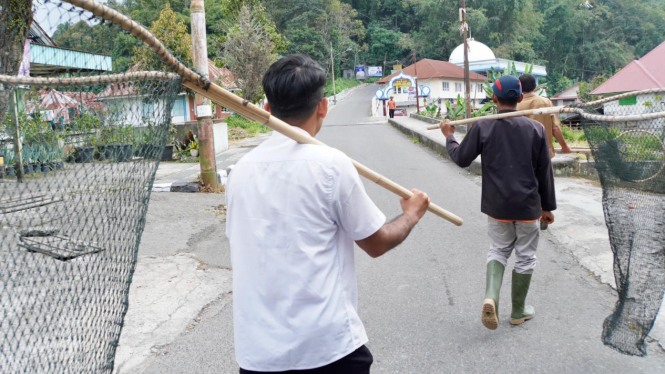 Razia Anjing Rabies di Padang Panjang