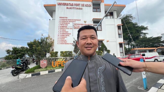 Psikolog Bayu Prasetya di Universitas Fort De Kock Bukittinggi