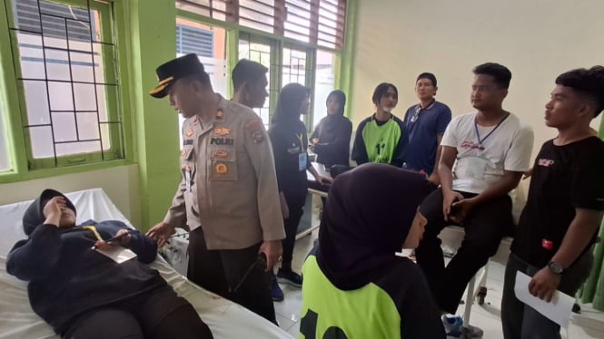 Korban Peristiwa Ambruknya Rumah Makan Pasir Putih Akibat Abrasi