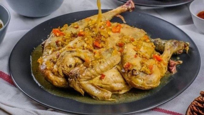 Ayam Betutu