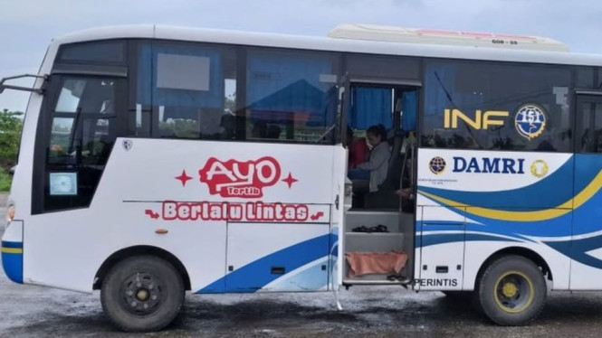 Damri