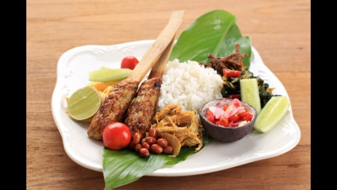 Nasi Campur Bali