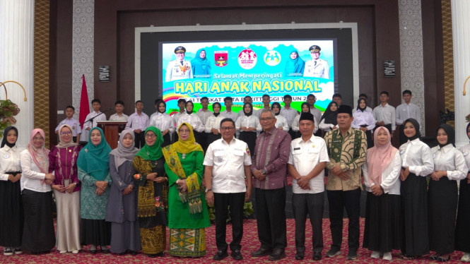 Wali Kota Bukittinggi, Ramlan Nurmatias di Hari Anak Nasional
