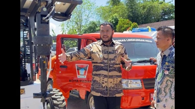 Walikota Padang, Fadly Amran