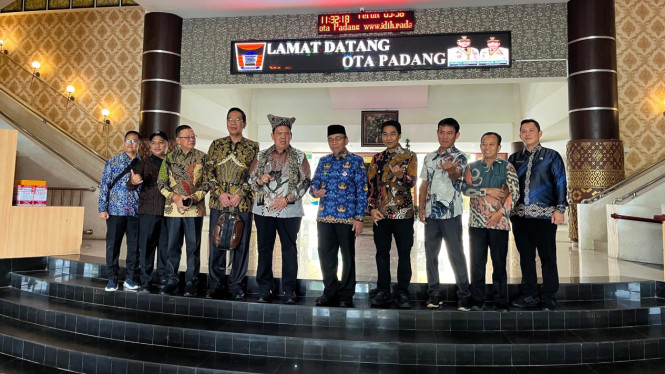 Padang Command Center 112