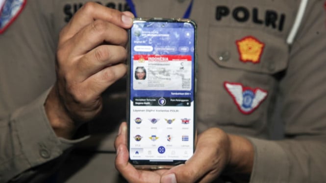 Lupa Bawa SIM Fisik? Kini Ada SIM Digital dari Korlantas Polri