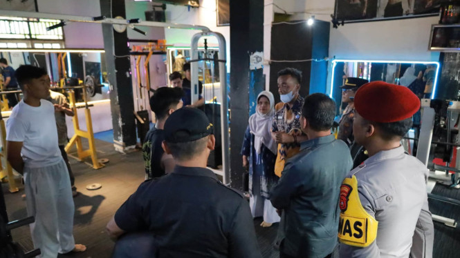 Pemerintah Kabupaten Tanah Datar melaksanakan sosialisasi dan penyuluhan sebagai tindak lanjut Deklarasi Penolakan LGBT di Kabupaten Tanah Datar