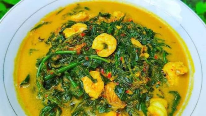 gulai paku pariaman