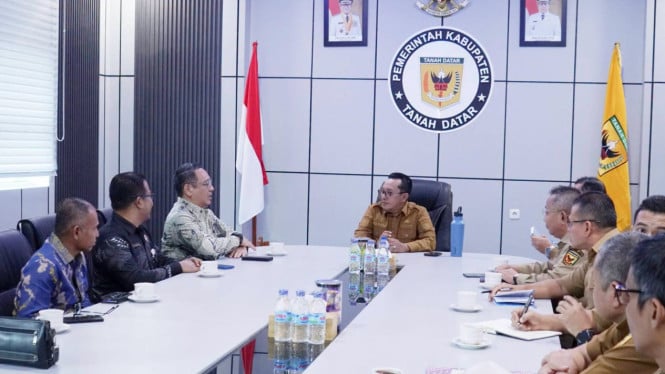 Bupati Tanah Datar Eka Putra menyambut baik dan mendukung pembentukan UPT Layanan Terpadu Program Pencegahan dan Pemberantasan Penyalahgunaan dan Pere