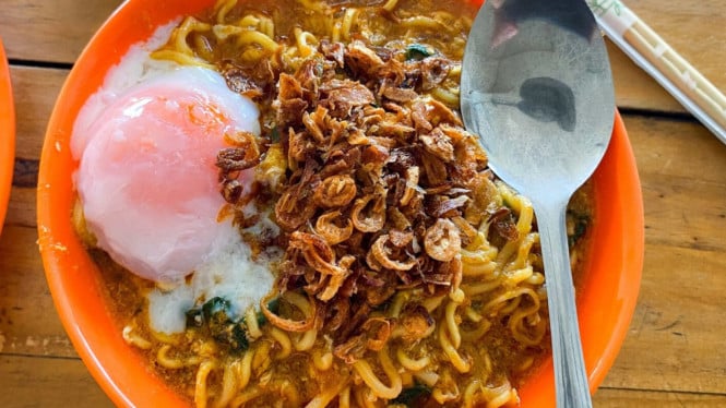 Kunci Lezat Mie Bangladesh Khas Warmindo: Resep Bumbu Rempah dan Tips Memasaknya