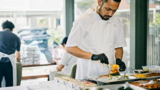 Inspiratif, Bekal Sederhana dari Istri Buat Suami jadi Bisnis Kuliner Beromzet Fantastis