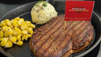 Rayakan Sweet 16 HOLYCOW!, Moms & Dads Ditantang Jadi Chef dengan Hadiah Kursus Memasak Internasional!