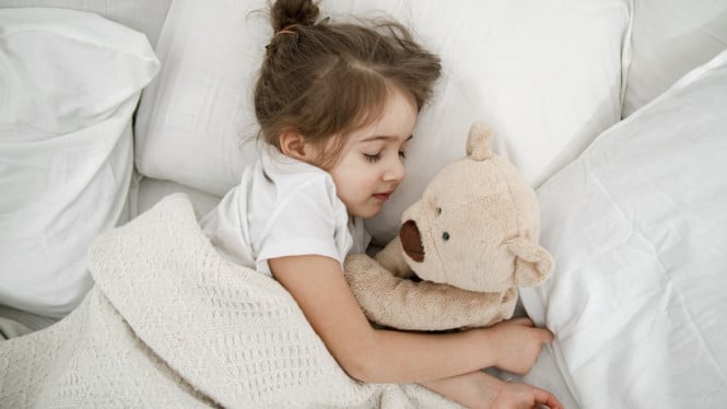Ilustrasi Anak Tidur
