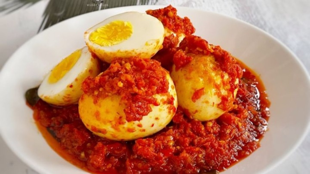 Telur balado