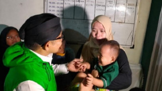 Datang ke Purwakarta, Cak Imin Temui 100 Peserta Sunatan Massal