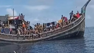 Viral! Isi Tas Diduga Milik Pengungsi Rohingya Terdapat Kartu UNHCR Hingga HP