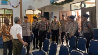 Selama Natal 2023, Polisi Perketat Pengamanan Gereja di Purwakarta