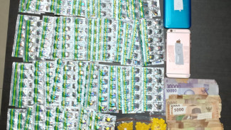 Satres Narkoba Polres Subang Ringkus Pengedar Obat Terlarang